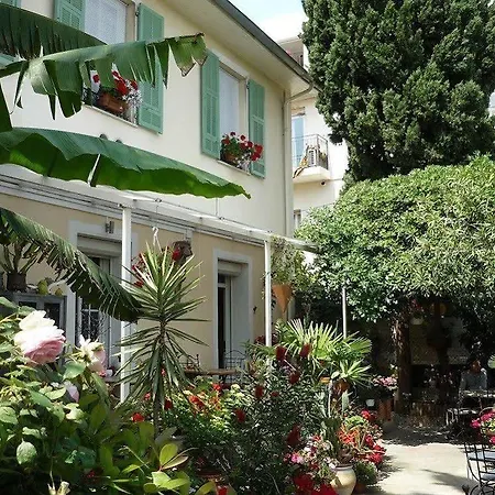 Hotel Logis Victorine Nice
